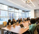 Cómo encontrar más clientes con inteligencia artificial y aumentar las ventas