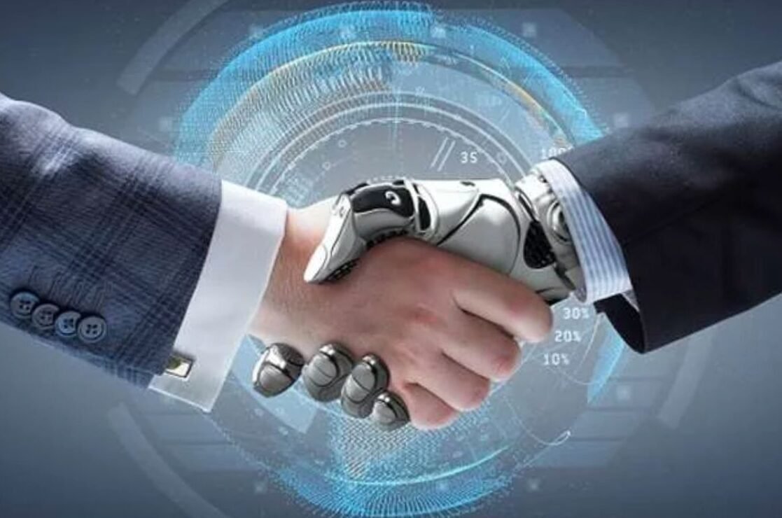 Cómo utilizar la inteligencia artificial para estrategias eficaces de venta adicional y venta cruzada